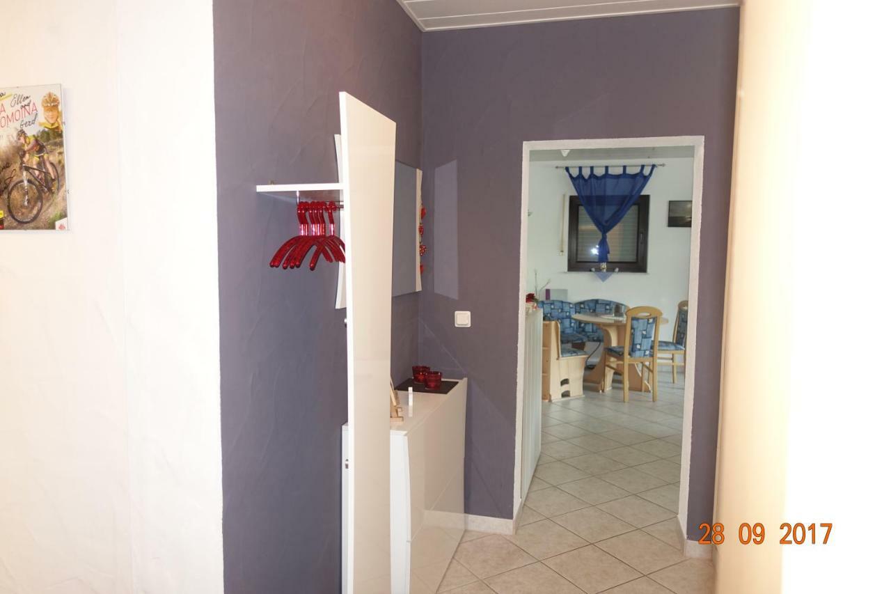 Ferienwohnung Zoe Osterbrucken Exteriör bild